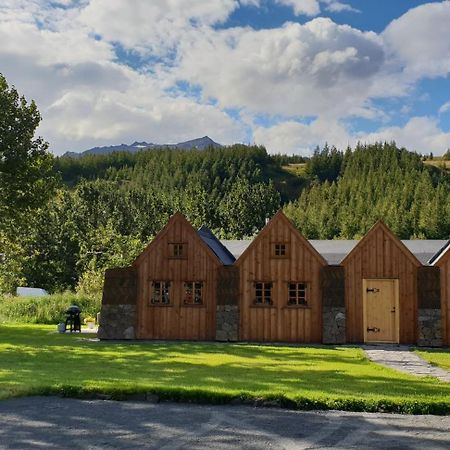 Islandsbaerinn /Old Farm Акурейри Экстерьер фото